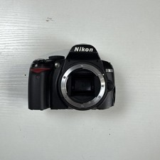 Nikon D3000 10.2 MP Digital SLR Camera Black FOR PARTS NOT WOKRING
