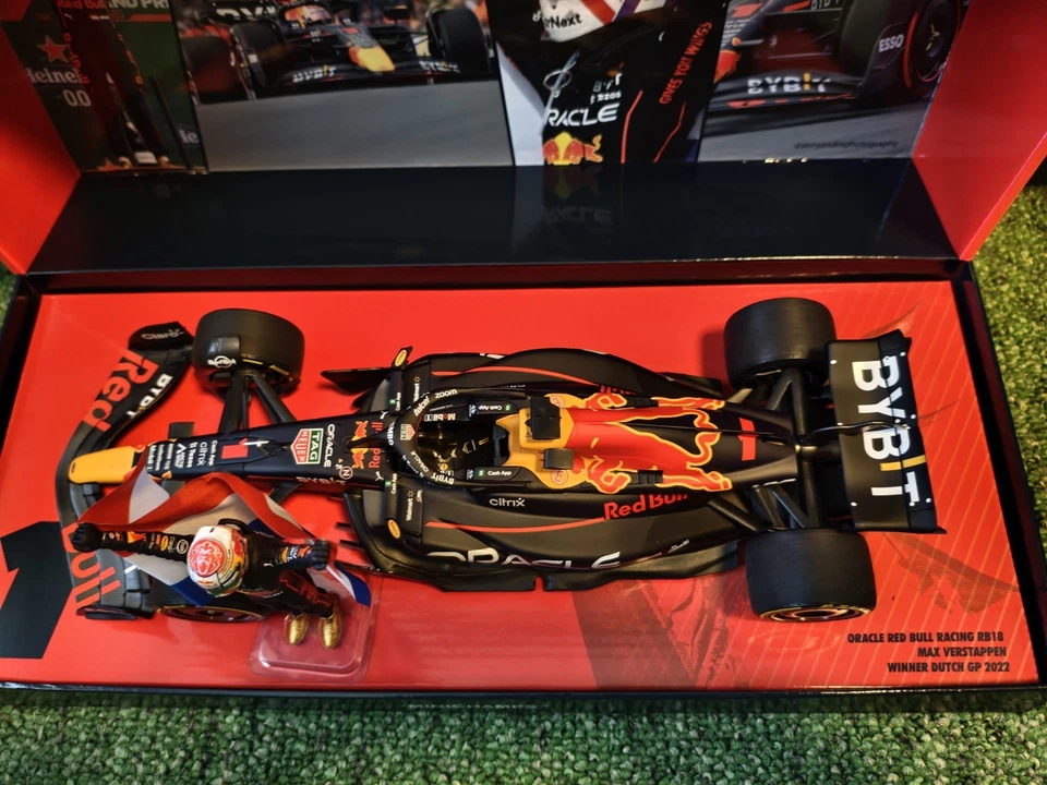 Minichamps 1:18 Max Verstappen - Red Bull Racing 2022 Dutch Winner Inkl. Figur - Bild 3 von 4