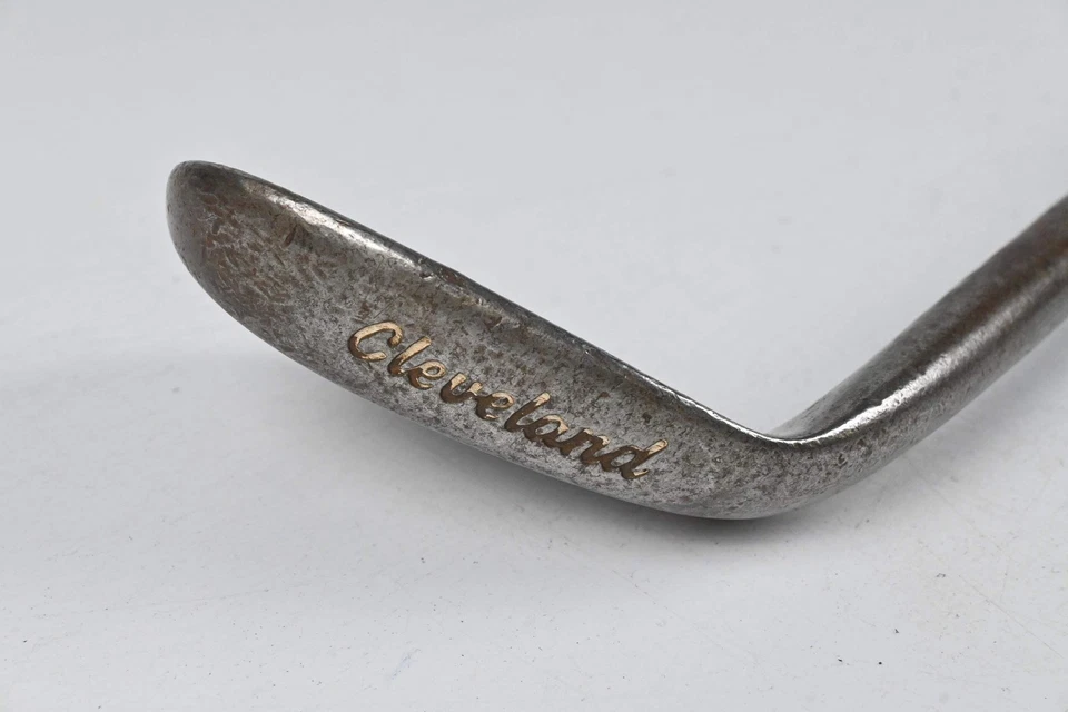 Cleveland 588 Tour Action Gap Wedge / 53 Degree / Wedge Flex Steel Shaft - Image 3 of 4