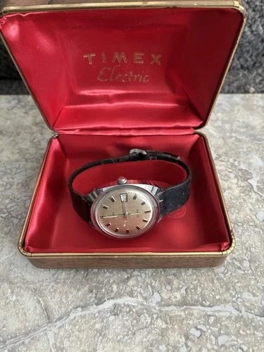 Vintage 1960s Timex Electric , With Box Parts Or Repair Not Tested.