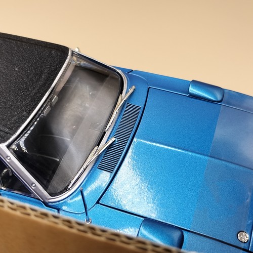 ERTL 1/18 Plymouth 1970 Superbird Chrysler Blue Fire Metallic 29340PA Diecast - Picture 19 of 24