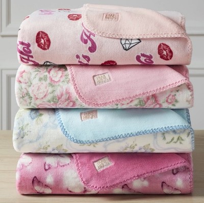 Paris Hilton Plush Reversible Oversized Throw Soft Blanket 60'' x 70'' NEW