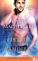 Katie Macalister | A Fistful Of Vampires | Taschenbuch | Englisch (2020)