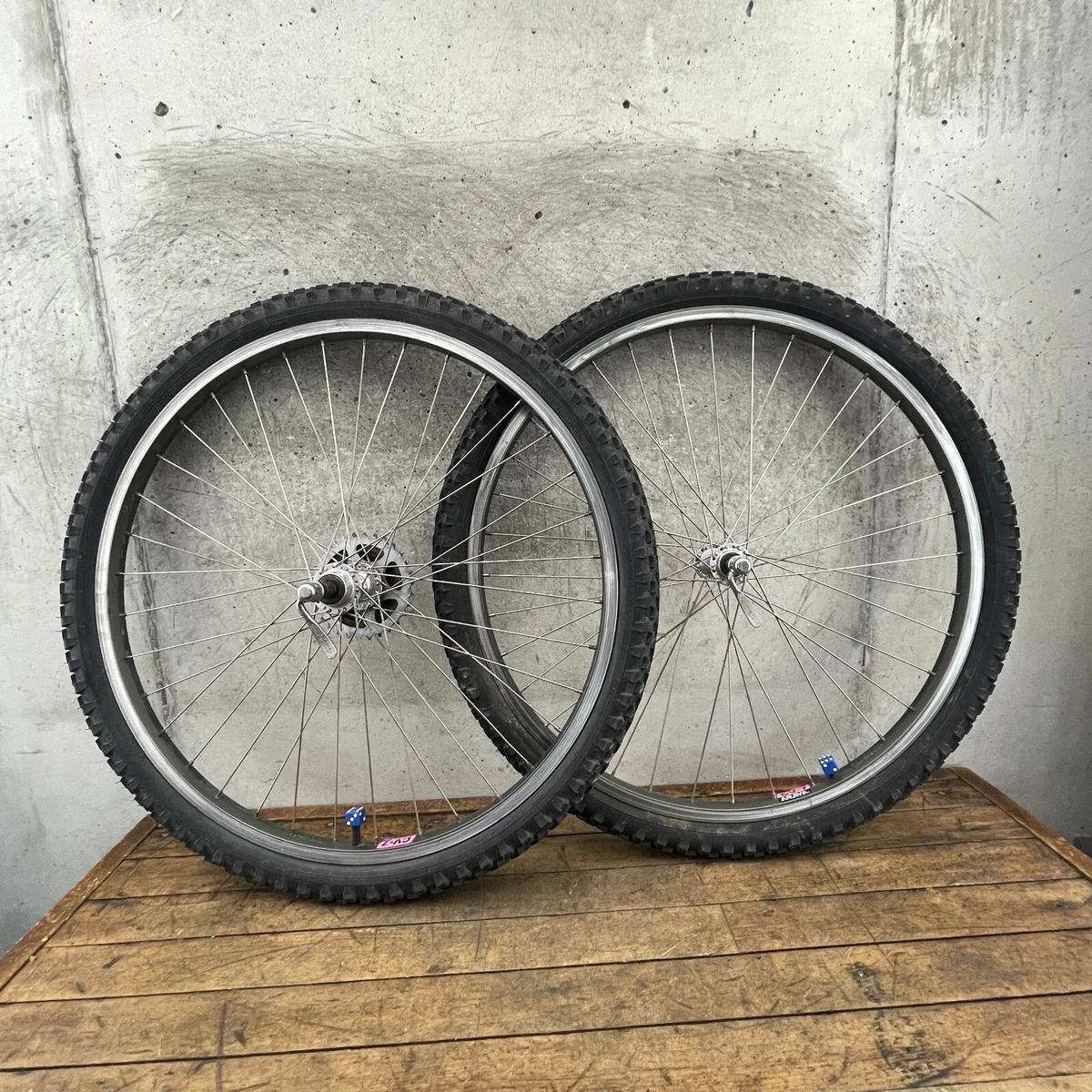 Vintage Araya CV 7 Rims Wheel Set 26 in Shimano Deore LX ATB 36