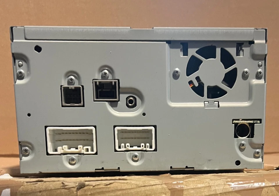 Autoradio mit CD Mitsubishi Outlander III 3 8701A627 TOP ZUSTAND GARANTIE - Bild 3 von 3