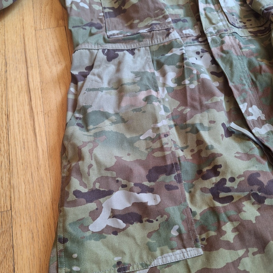 Mens Large Coveralls Mechanics OCP Scorpion NSN 8415016643142 USAF