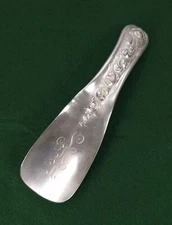 Antique Sterling Silver Repousse' Shoe Horn FUCHS & BEIDERHASE New York