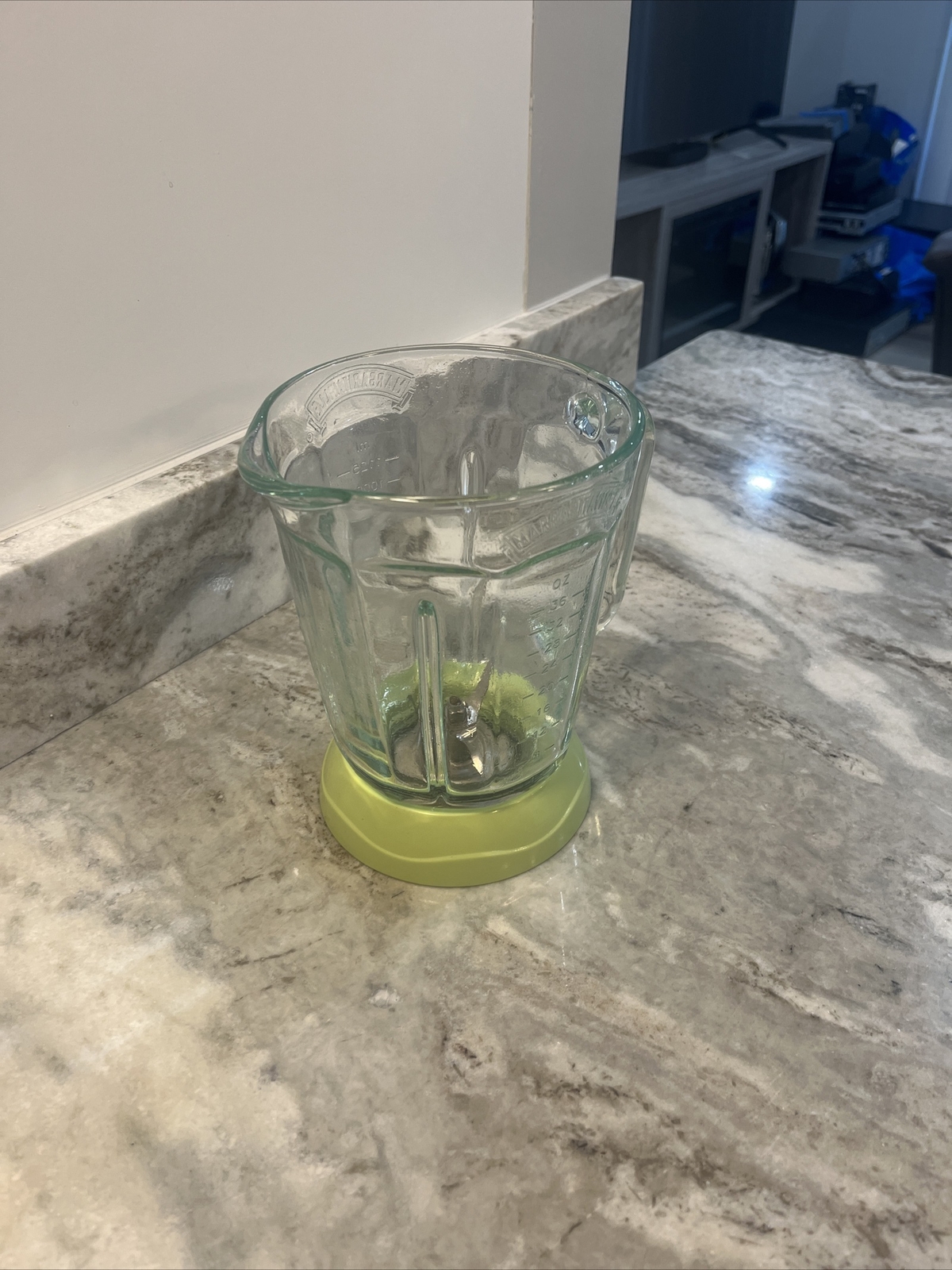 Margaritaville Frozen Concoction Maker Replacement Pitcher Only 36 OZ