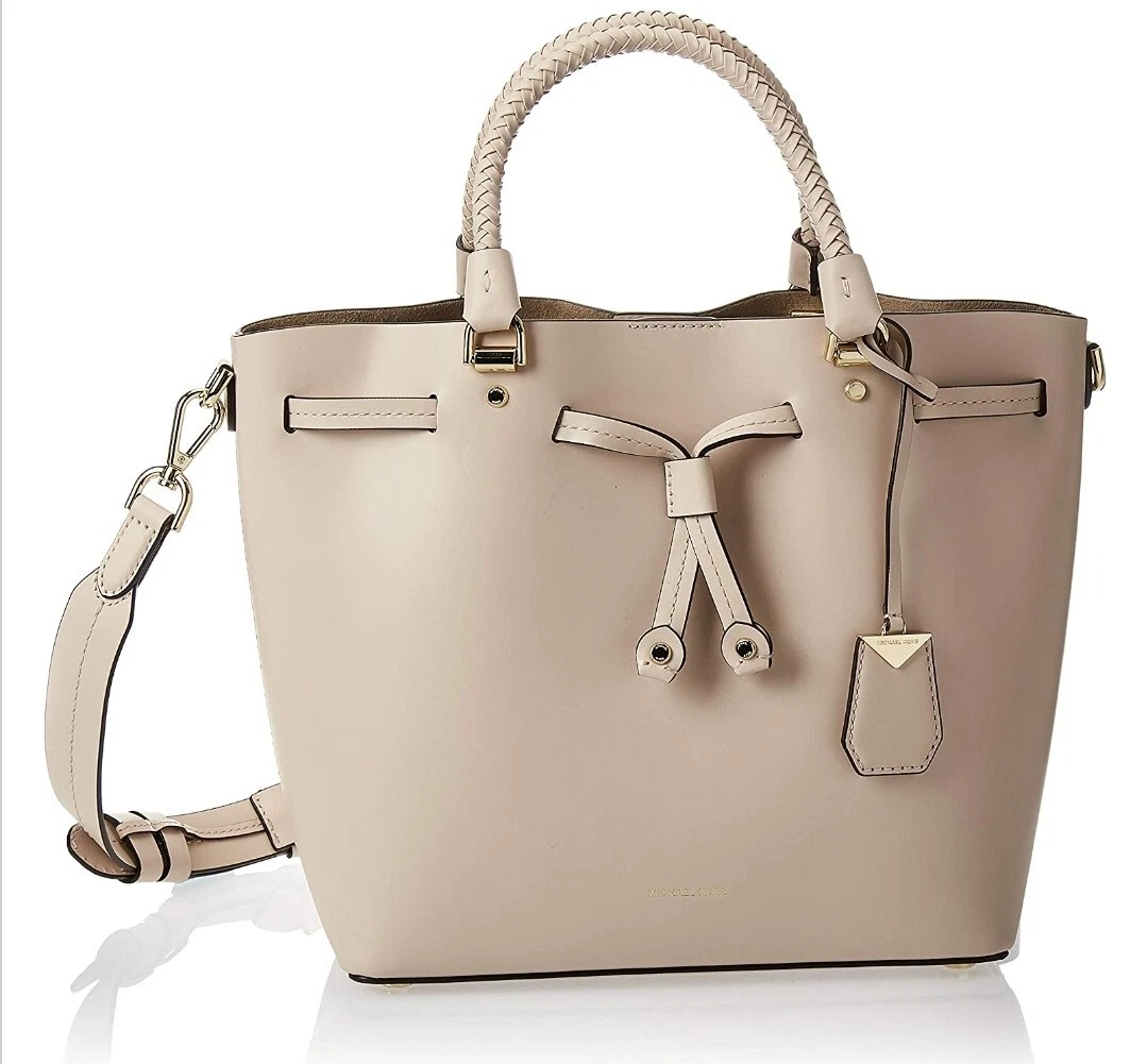 placere råb op Reception Michael Kors Blakely Medium Bucket Bag Pearl Grey