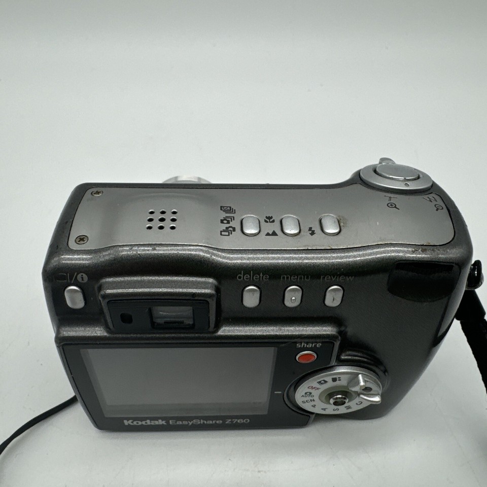 Kodak EasyShare Z760 6.1 Mega Pix Digital Camera With Battery Tested