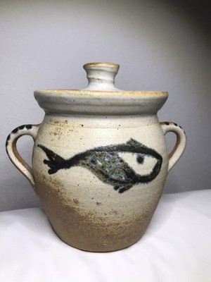 Vintage 80 s Gary Hatcher Pine Mills Pottery Lidded Crock  ~ Fish Motif
