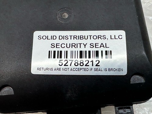 2024 2025 GM Buick Chevrolet OEM Rear Right Side Distance Radar Sensor 84182643 - Picture 3 of 9