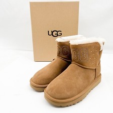 UGG CLASSIC UGG GEM MINI Boot 1125911 CHESTNUT SZ 9US New In Box
