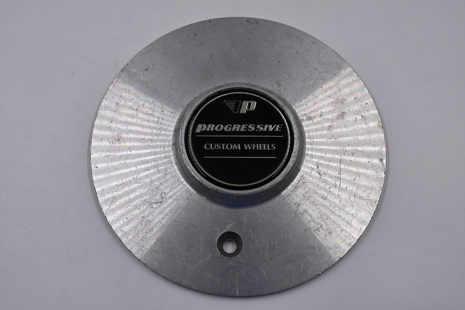 Progressive Custom Wheels Polished Aluminium w/ Black & Gold Logo Wheel Center C-image