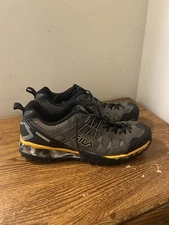 Fila Vitality 21 Trail Running wnut/mbrn/blk All terrain Sneaker Mens 10 M