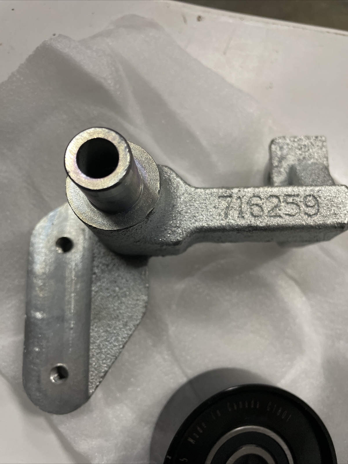 Deweze Clutch Pump Bracket With Bearing Ram, 6.7 L, Cummins 716259