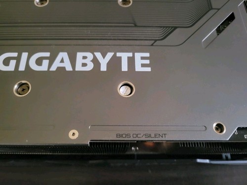 Gigabyte Geforce RTX 4090 24GB GDDR6X Graphics Card Gaming OC Bundle - Bild 13 von 15