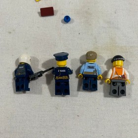 Lego City High Speed Chase 60138 with 4 Minfigures Incomplete 2017