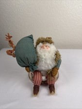 primitive folk art Santa Claus shelf sitter figurine holding sack w/animals
