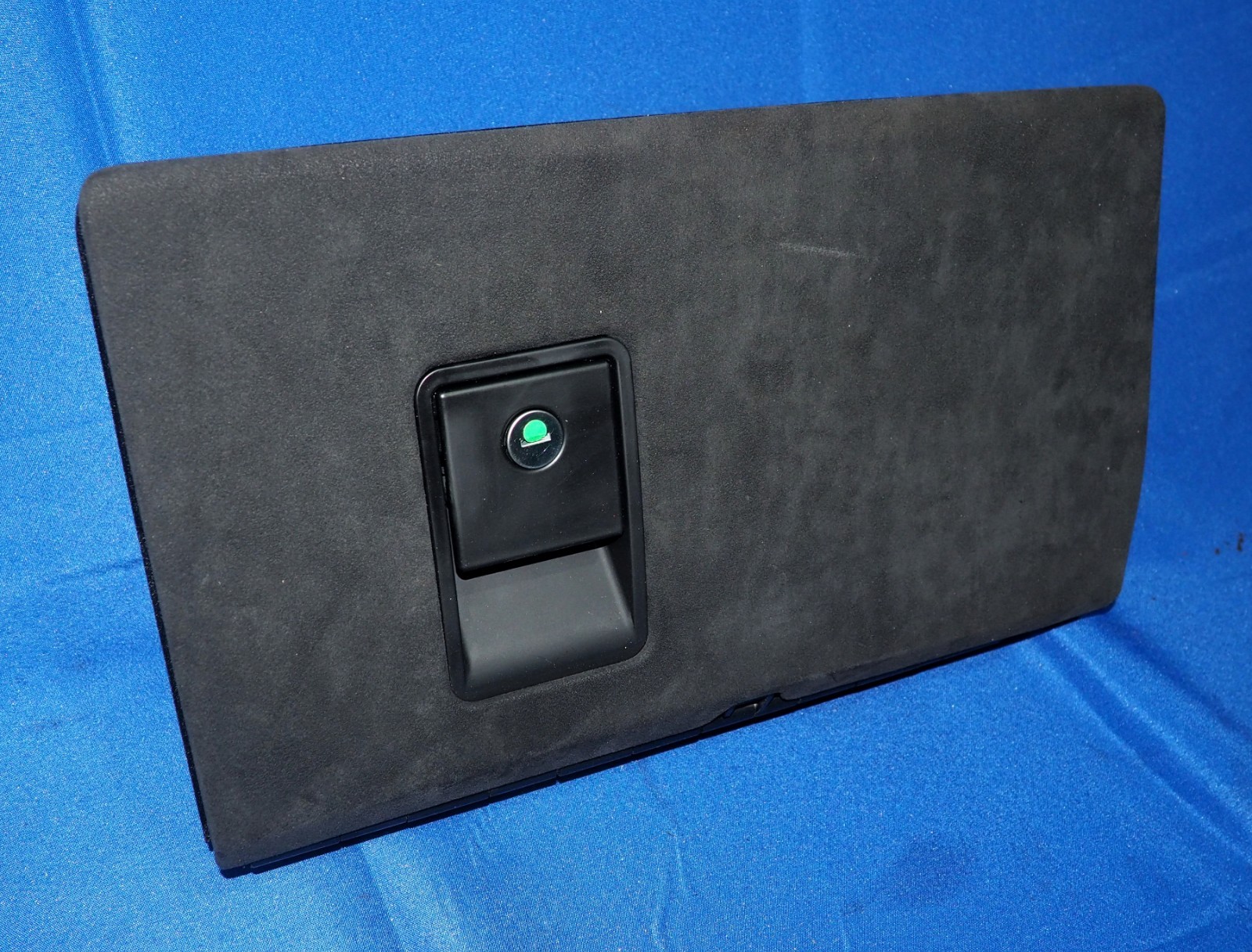 2022-2026 Maserati MC20 MCPura Passenger Right Glove Box Black Alcantara OE Nice