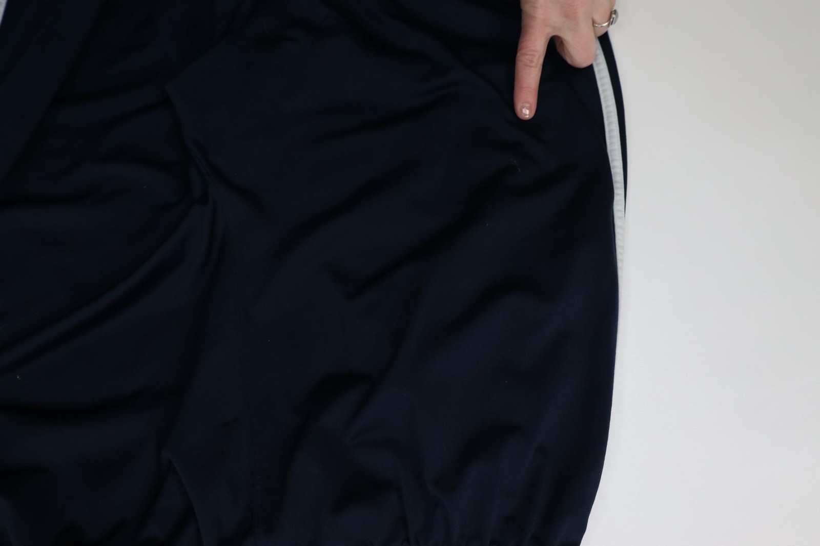 Vintage Y2K Adidas Mens XL Faded Striped Wide Leg Sweatpants Pants Navy Blue thumbnail 16