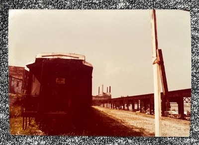 UNIION ELECTRIC POWER PLANT & ABANDONED TRAIN CAR CABOOSE 1981 Photo ST LOUIS MO