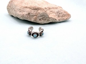 Vintage Small Toe Ring Adjustable Size 1 Turquoise Stones Sterling Silver