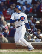 MARK DeROSA CHICAGO CUBS 8X10 PHOTO