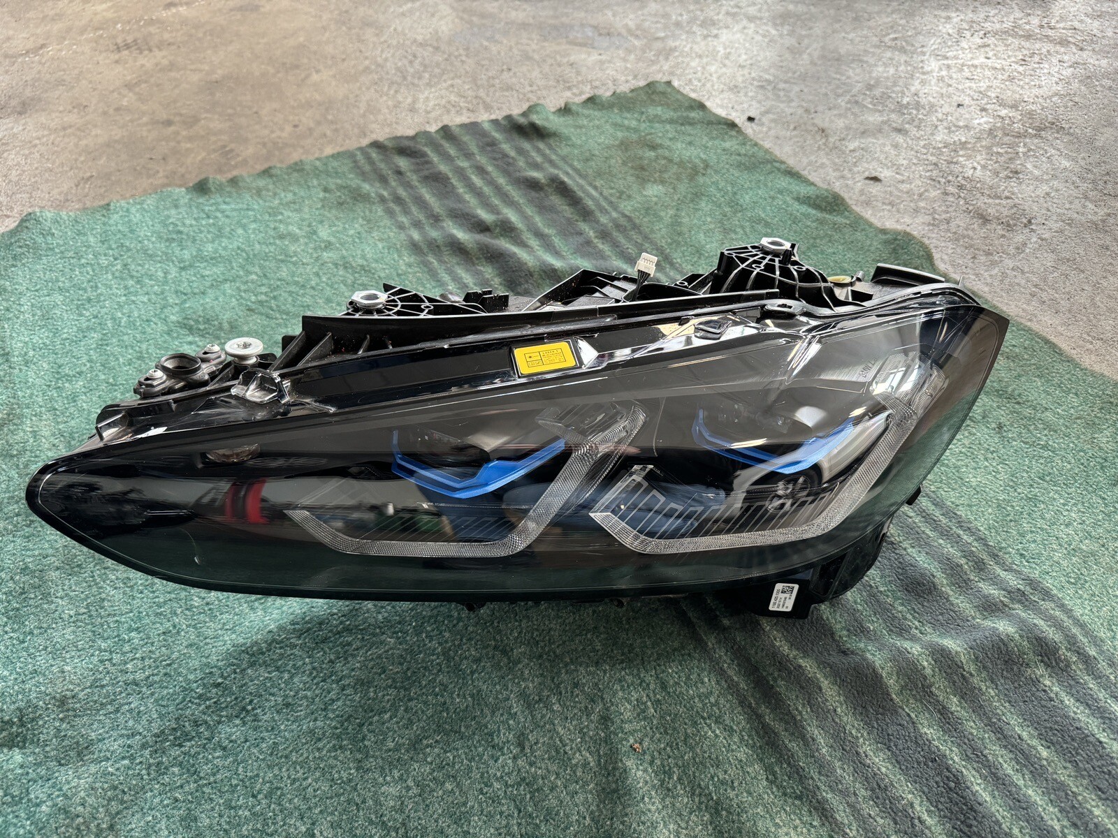 BMW G22 G26 G80 G82 Scheinwerfer vorne links LASER 9505115-04 | eBay