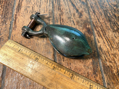 VINTAGE BRONZE SINGLE EGG SHAPED BLOCK 1 1/2'' PULLEY 3/8'' LINE W/NICE PATINA
