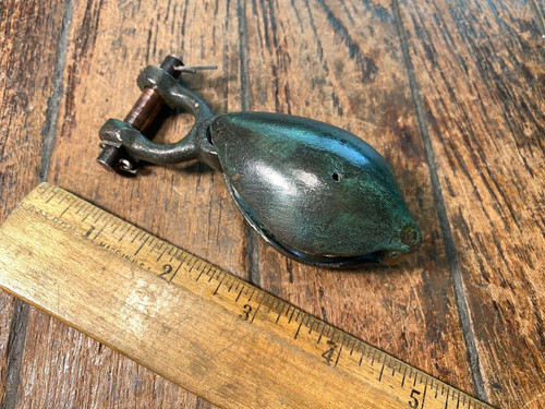 VINTAGE BRONZE SINGLE EGG SHAPED BLOCK 1 1/2" PULLEY 3/8" LINE W/NICE PATINA