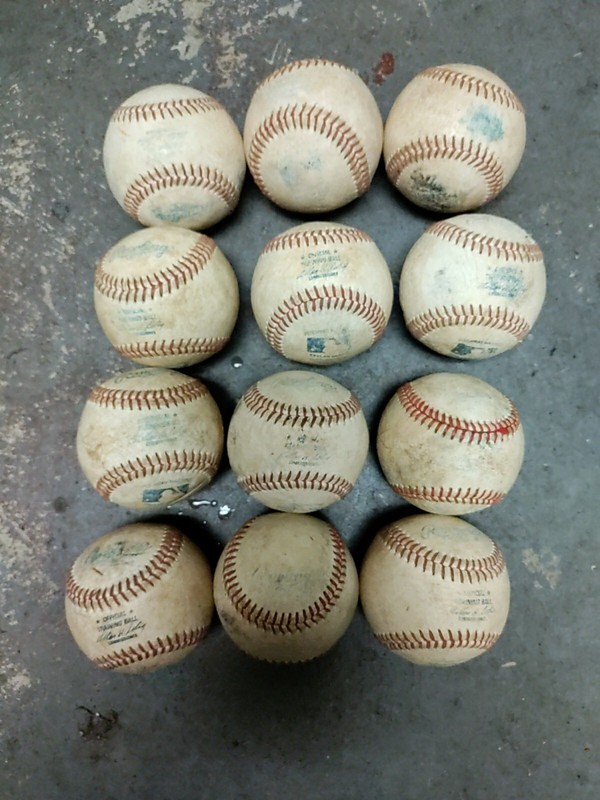 One Dozen / 12 Rawlings Omlb Batting Practice Baseballs MLB