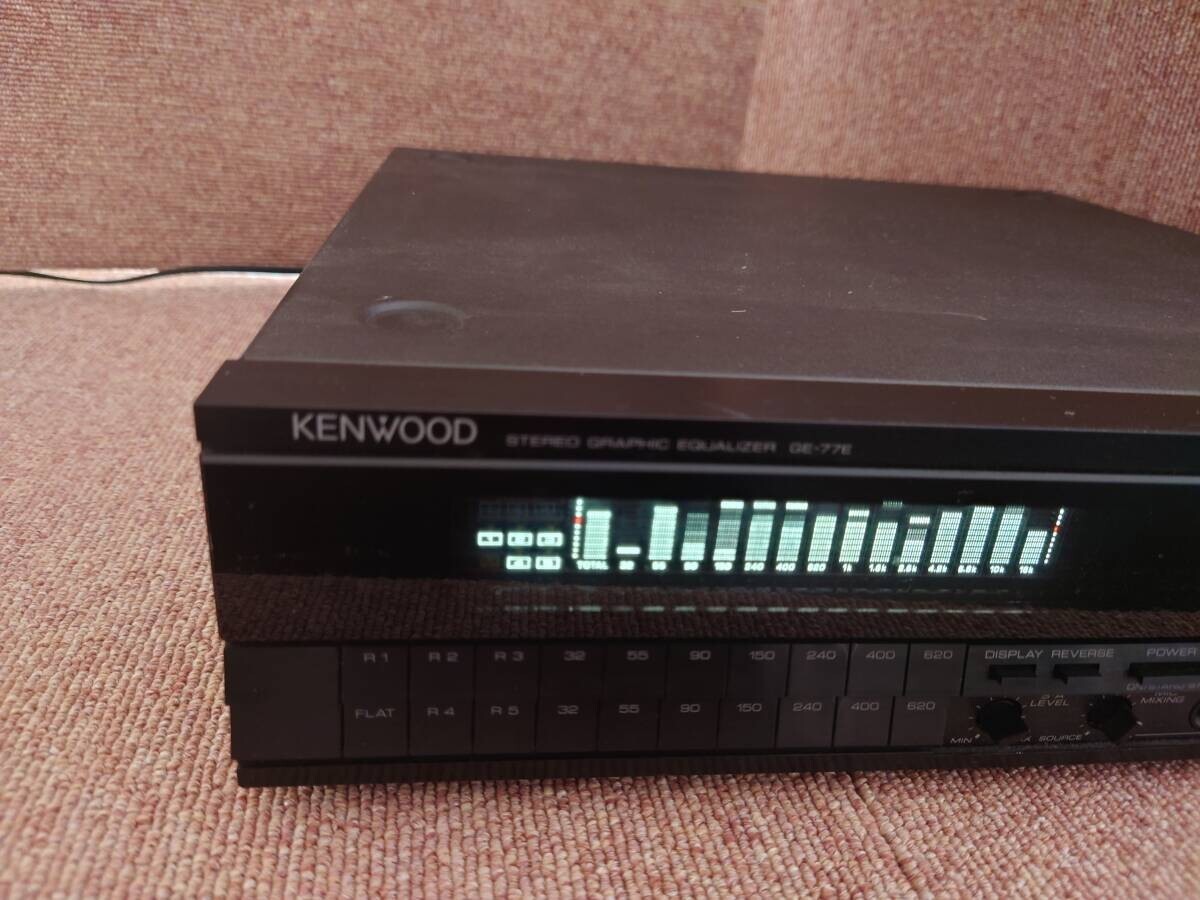 KENWOOD GE-77E 14-Band Graphic Equalizer 2ch Spectrum KENWOOD GE-77E 14-Band Graphic Equalizer 2ch Spectrum