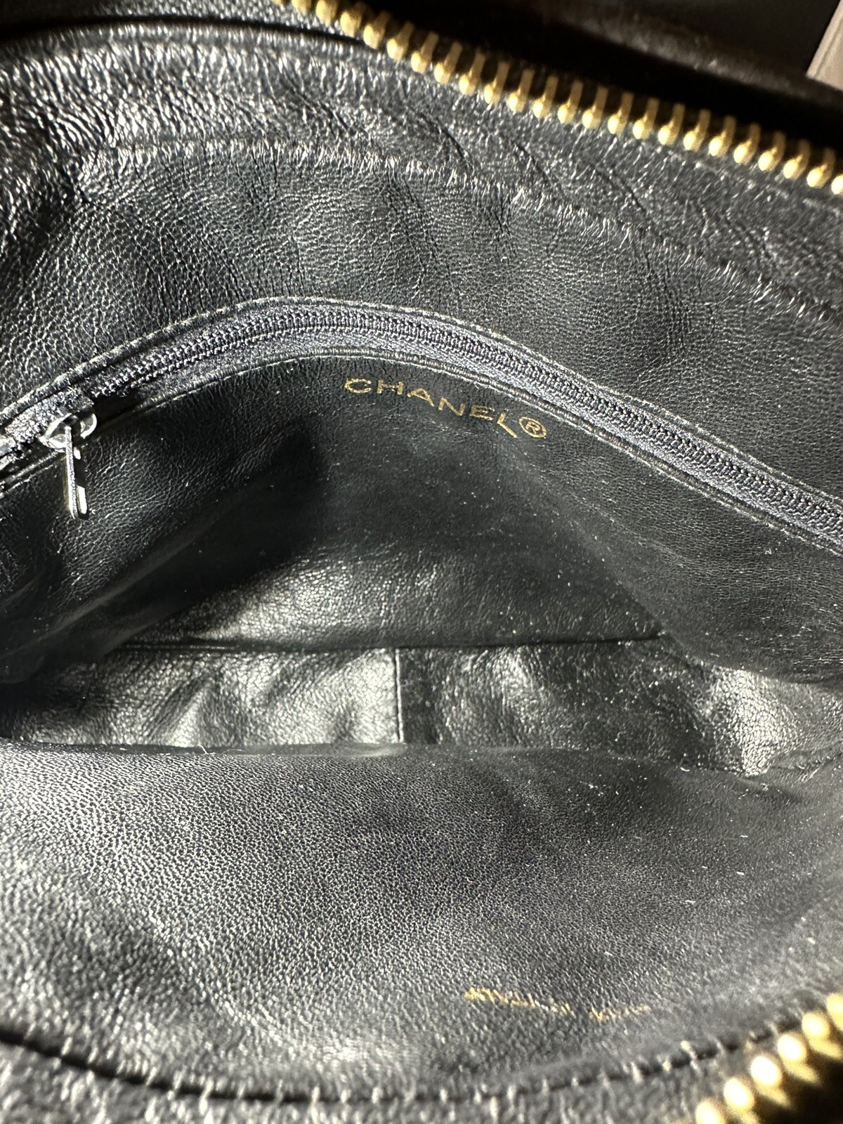 RARE 90s Chanel Black Suede Quilted Shoulder Bag W/Ta… Gem