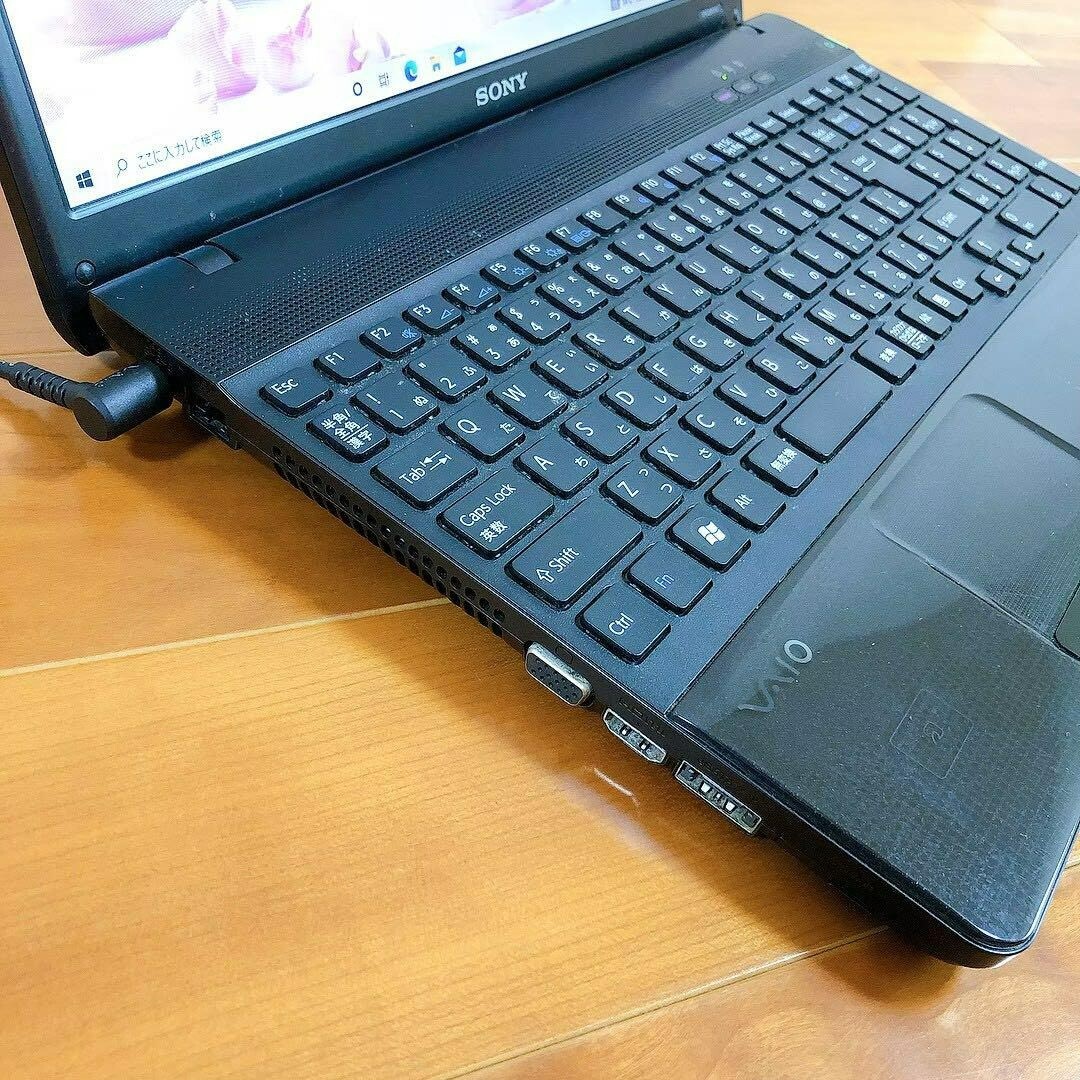ソニー SONY ノートPC  VAIO VPCEB17FJ Core i3 Sony Vaio VPCEB17FJ Black Core i3 Windows10 RAM 4GB HDD
