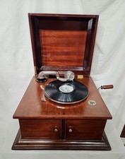 Grammofono a tromba interna Heaglephone, funzionante 