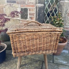 Large Wicker Storage and Organization Basket With Lid Blanket Toy Basket Vintage