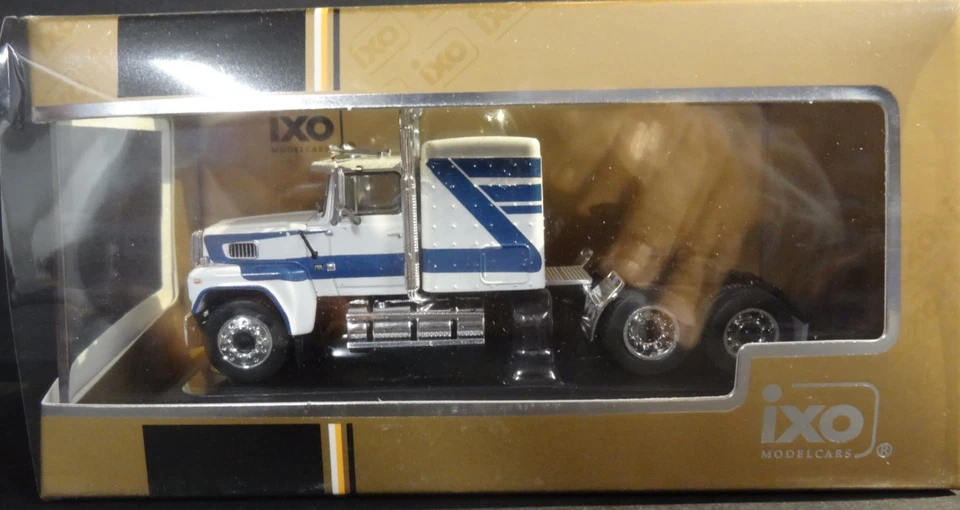 IXO MODELS ESCALA 1:64 - BLANCO/AZUL - SEMIRREMOLQUE FORD LTL-9000 1978 cama Foto 3 de 3