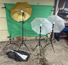 3-Light Photography Studio Lighting Kit Umbrellas Green Screen Backdrops
