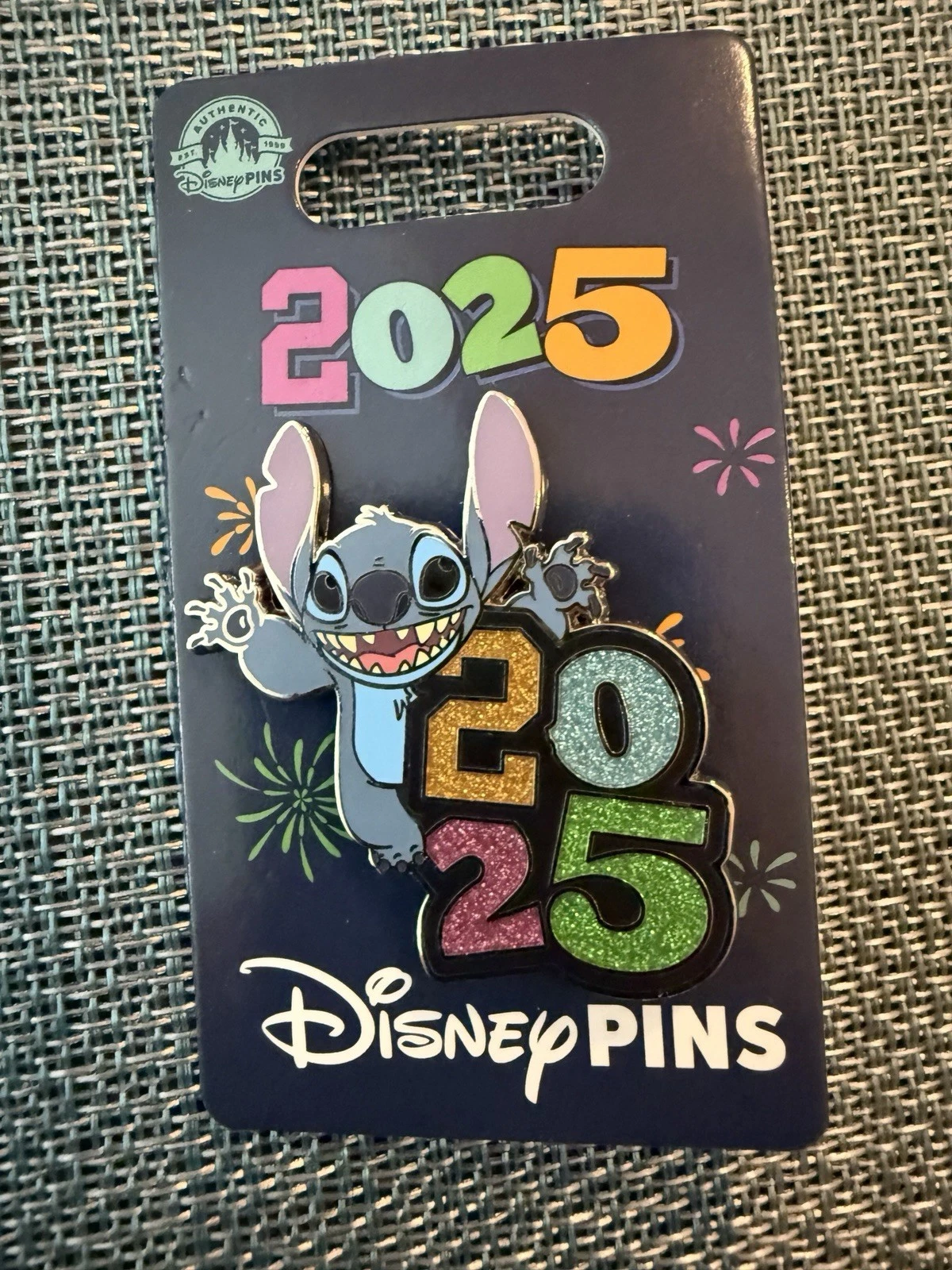 Disney Stitch 2025 Glitter New Year Single Pin