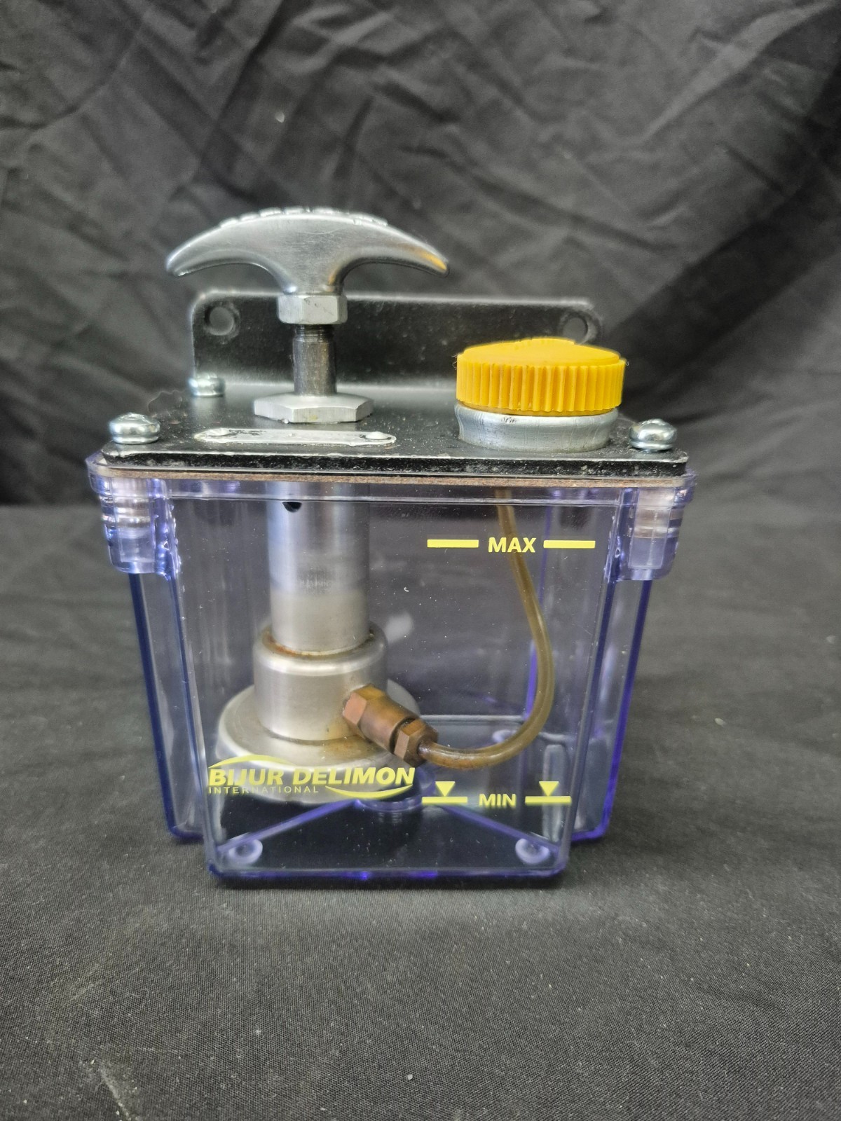 Bijur One Shot Lubricator