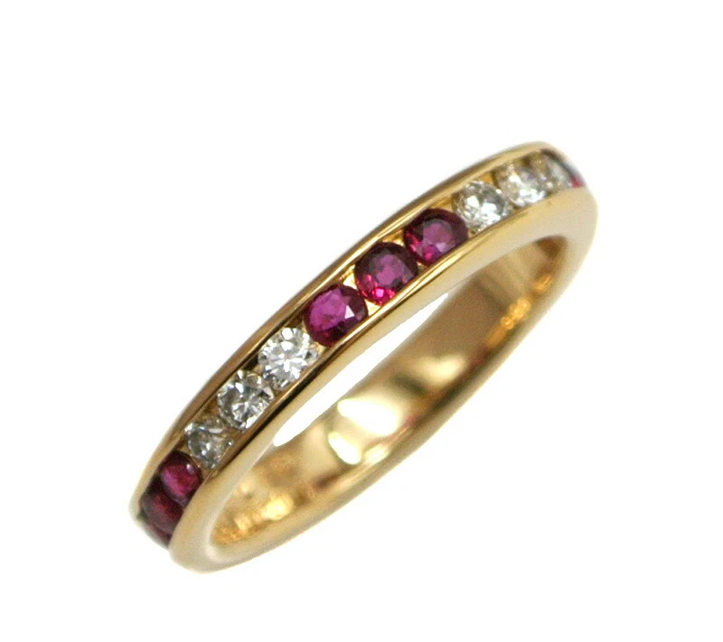 Anillo de diamantes rubí MIKIMOTO talla US 3,5-4 K18YG Foto 2 de 4