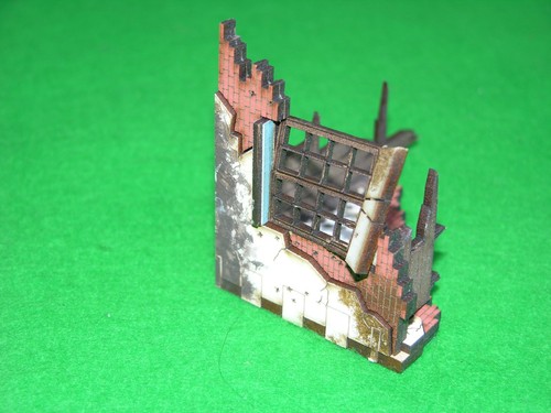 WARHAMMER SCENERY ,LASER CUT, HANDMADE RUINED HOUSE SECTIONS, PAINTED - Picture 4 of 4