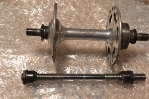 Moyeu arrière 36 trous pour vélo à engrenages fixes avec volant moteur