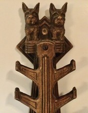 Vintage "Scottie Dog" Syroco Wood Tie Jewelry Organizer approx. 12"