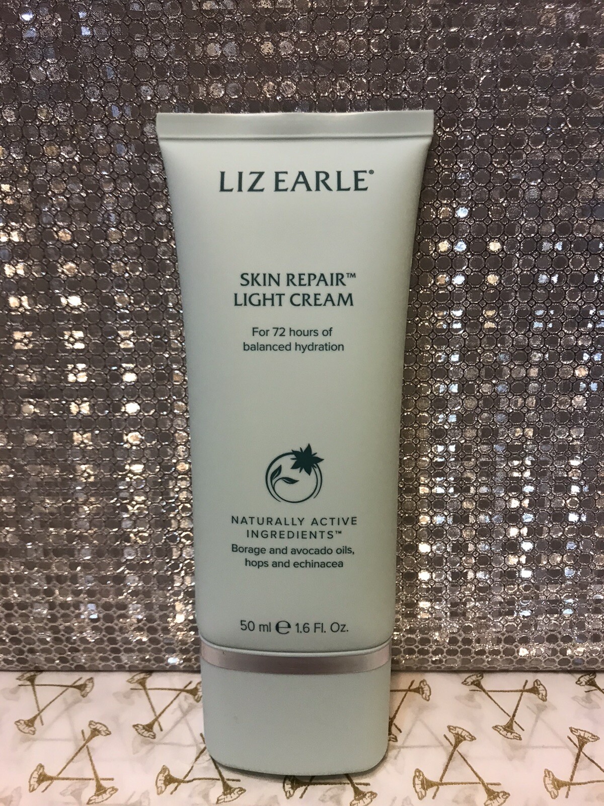 Liz Earle Skin Repair Light Cream 50ml New and Sealed