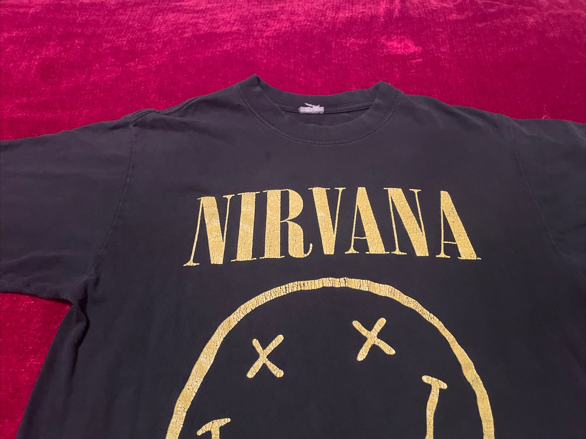 Vintage 1992 Nirvana Smiley Face T-shirt No Size Tag See Vintage 1992 Nirvana Smiley Face T-shirt No Size Tag See