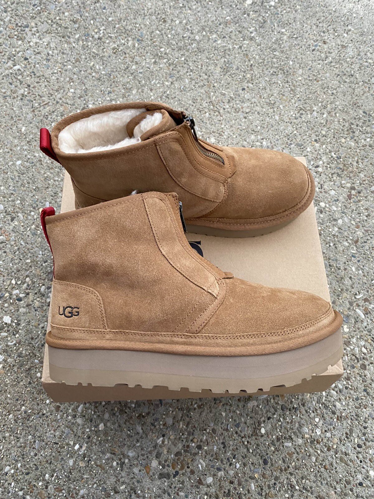UGG Neumel Platform Zip Boots Women's 