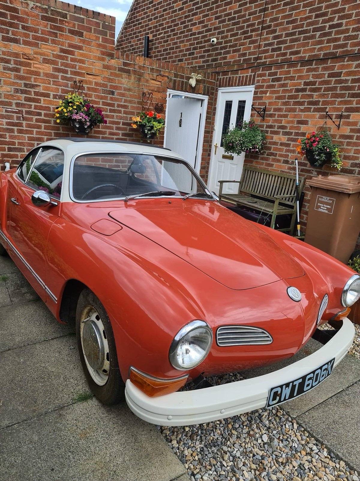 1973 VW Karmann Ghia RHD