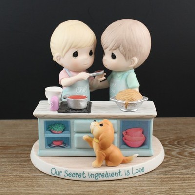 Precious Moments  Our Secret Ingredients Is Love  Figure Rare Girl Cook Chef Dog